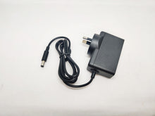 Load image into Gallery viewer, Kayak Charger 12.6V 2A Standard (17.5AH/7AH Battery)

