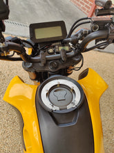 Load image into Gallery viewer, Ian&#39;s Honda Grom &amp; Monkey Tank Bag + Tank Ring (Australia)
